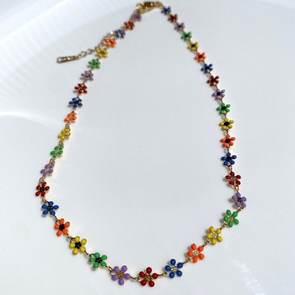 Daisy Floral Necklace Stainless Steel - Picture 6 of 12